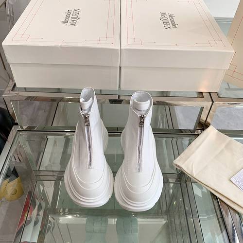 Picture of Alexander McQueen Shoes Women _SKUfw146239479fw